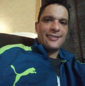 Meet your Posher, Christopher